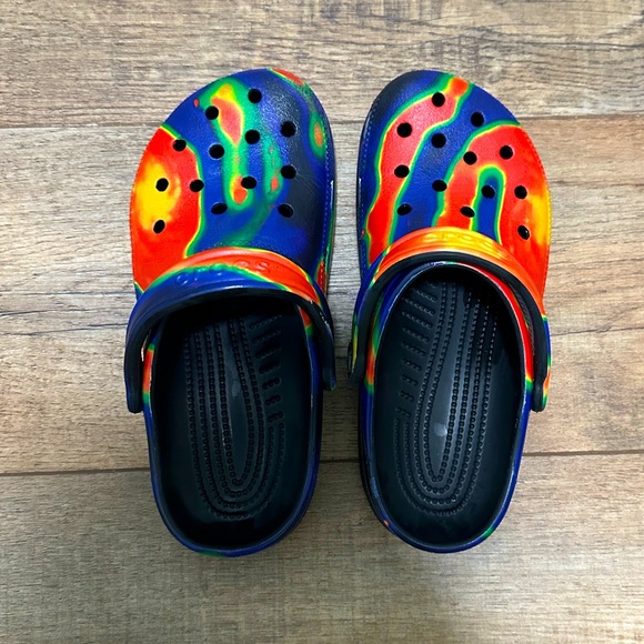 Crocs - Picture 1 of 5